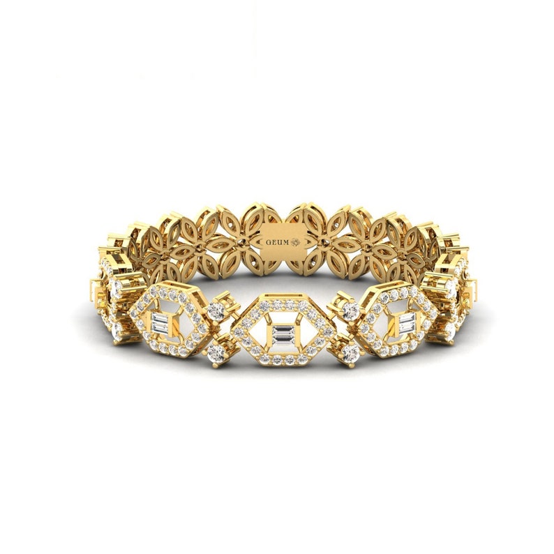 18k White Gold Wedding Exclusive Bracelet, Natural Brilliant Cut Diamond Bagguette Diamond Stunning Bridal Statement Bracelet, Gift For Love image 3