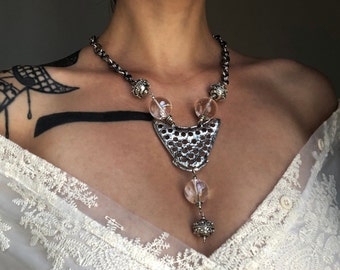 Statement bib necklace, bold brutalist jewelry, large accent avant garde necklace, quirky clear quartz necklace, OOAK grunge aesthetic gift