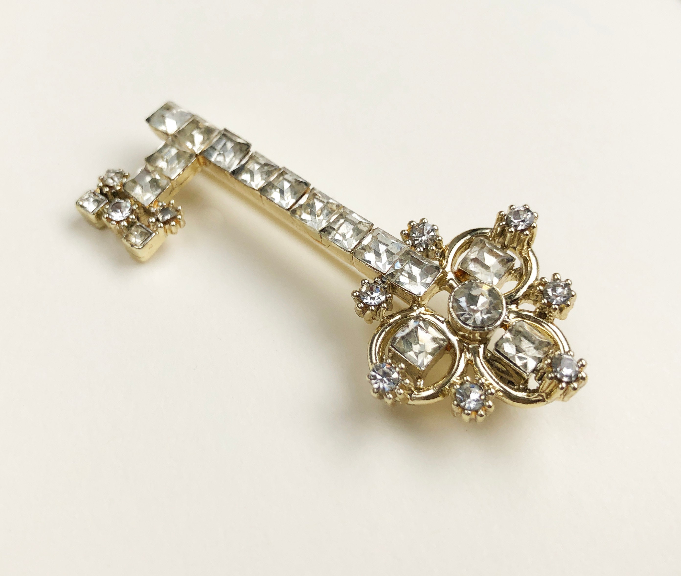 Broche épingle Vintage Castlecliff - Strass, Ton Or, Modèle Très Rare, Occasion