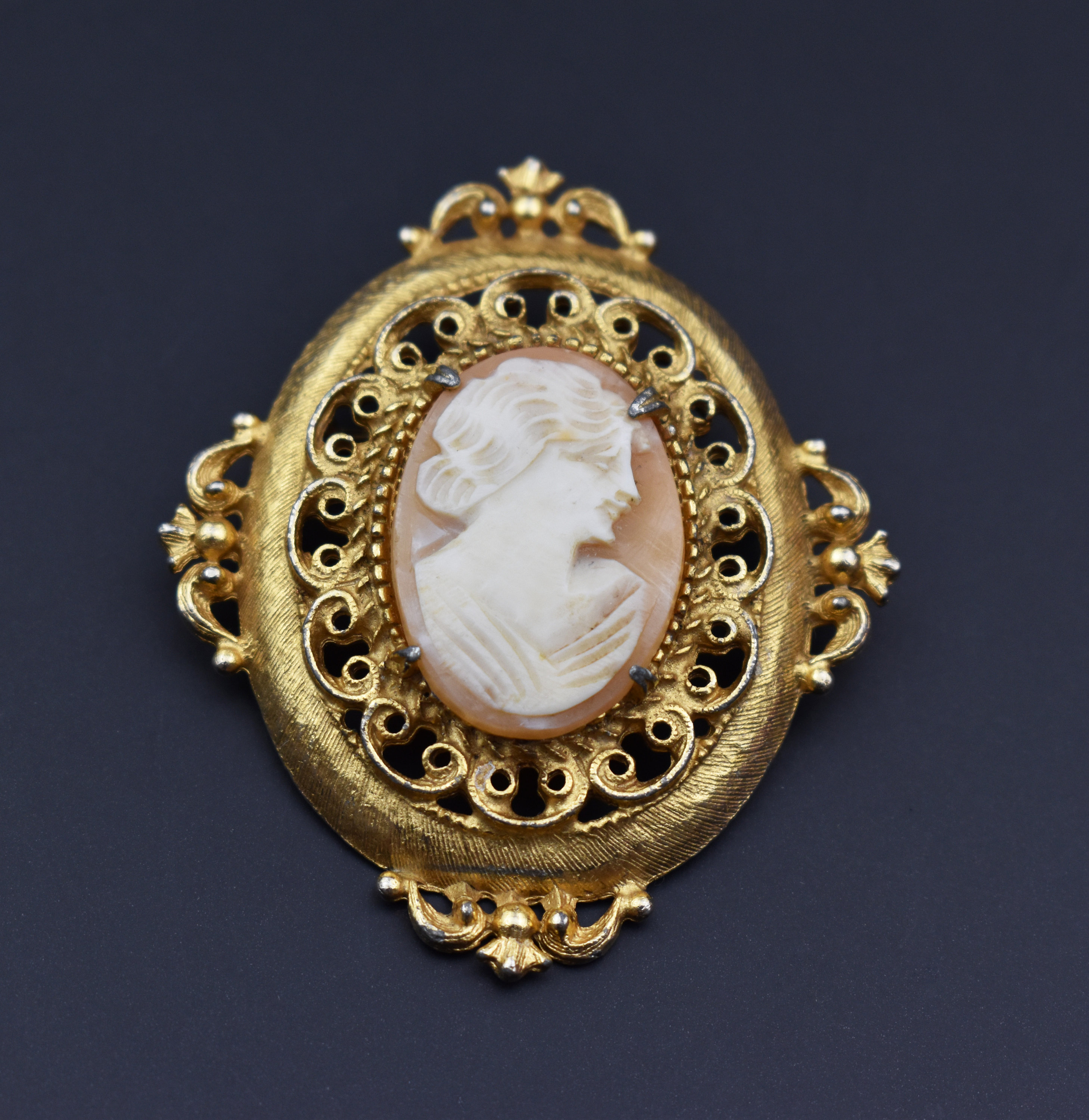 Florenza Brooch - Etsy Florenza Brooch - Etsy