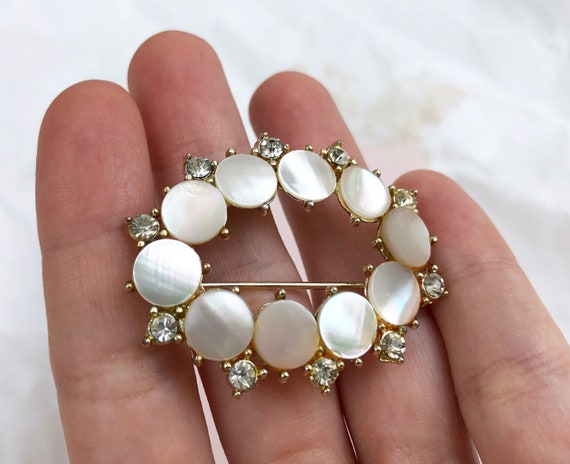 Elegant brooch for bride, oval MOP brooch for wed… - image 2