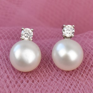 White pearl studs earrings for bride, small pearl & cz crystal earrings dainty, elegant casual 925 silver jewelry, basic everyday accessory