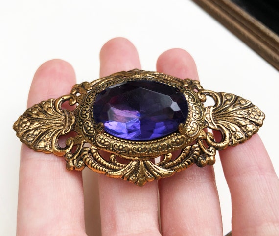 Purple crystal brooch 60s vintage, large gold ton… - image 3