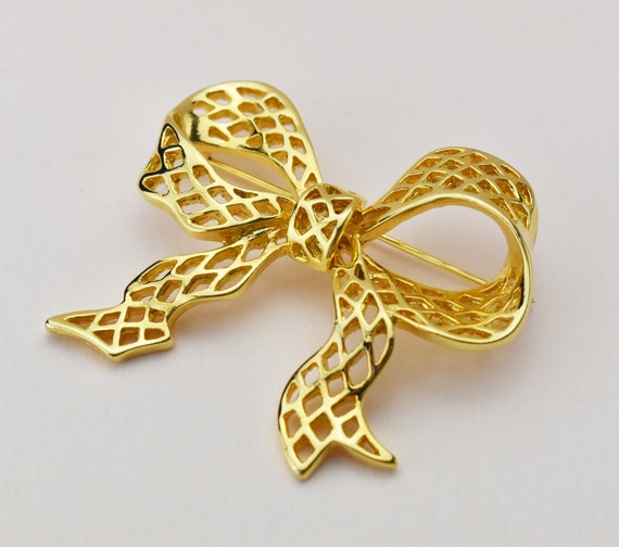 Gold bow brooch large, elegant basic lapel pin, s… - image 2