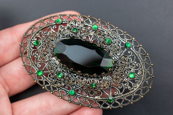 Emerald green crystal brooch large, 60s vintage r… - image 6