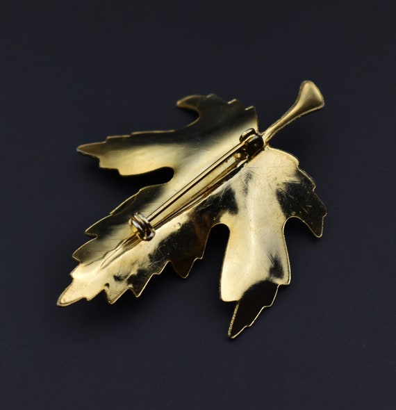 Maple leaf brooch, large gold and black floral la… - image 7