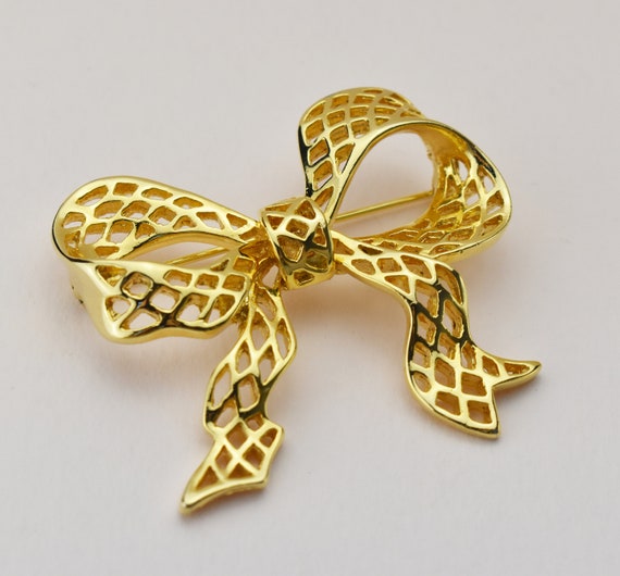Gold bow brooch large, elegant basic lapel pin, s… - image 5