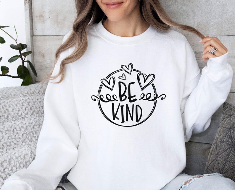 Sweatshirt mit dem Aufdruck „Sei immer freundlich“, Sweatshirt für mentale Gesundheit, Pullover zum Thema Humanismus, Motivationsshirt, Retro-Pullover „Sei freundlich“, Wähle Freundlichkeit Bild 4