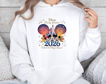 Sudadera con capucha de Disney Trip 2026, sudadera con capucha de vacaciones familiares, sudadera con capucha de Magic Kingdom, sudadera con capucha divertida de Disney, sudadera con capucha de ratón y amigos, sudadera con capucha de dibujos animados retro, sudadera con capucha de película
