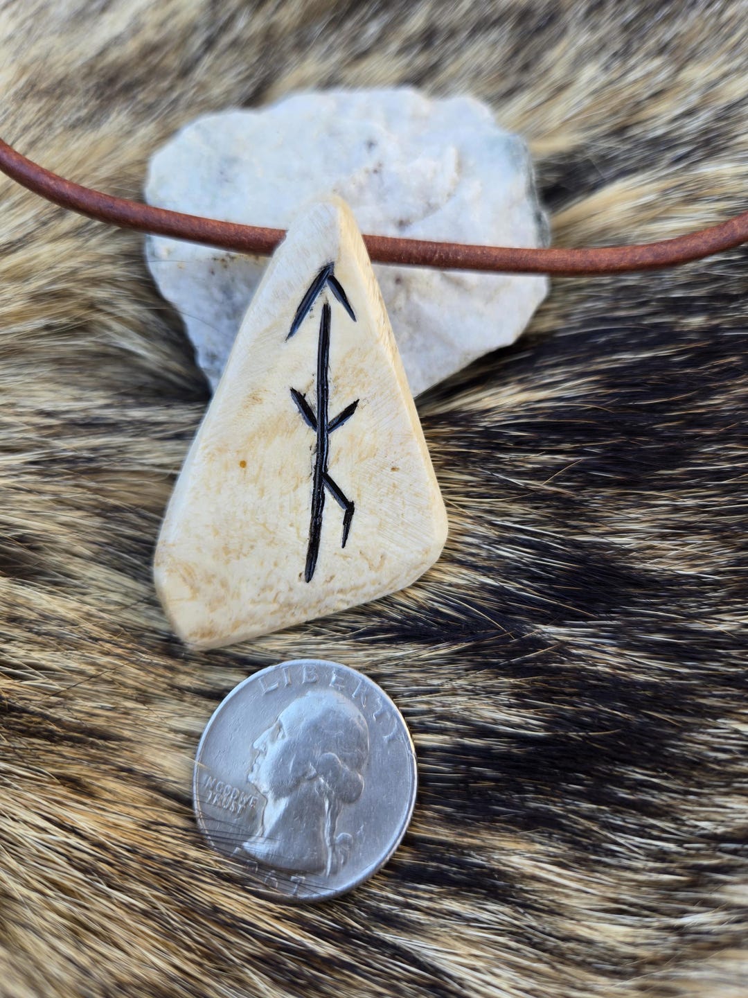 Protection Bind Rune Necklace Bone - Etsy