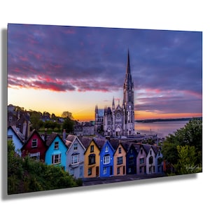 Cobh Irland Print Blaue Stunde | Saint Colman's Catedral & Deck of Cards Foto | Irische Küsten Wand Kunst Landschaft Fotografie | Geschenk