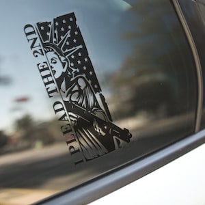 I Plead The 2nd Decal - Sticker for Cars, Laptop, Vehicle, Custom.
