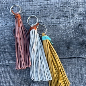 Custom 6 inch long Genuine Italian leather tassel and initial keychain, handbag tassel, full grain leather, fringe, boho accessories,