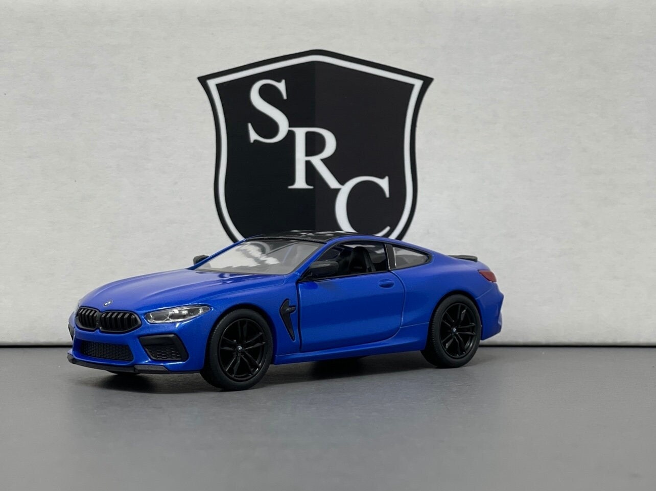 Modellino Auto BMW M8 GTE In Cornice &ndash; 31 Cm &ndash; Oggetto Da Collezione Motorsport &ndash; Nuovo, Prodotto In Germania