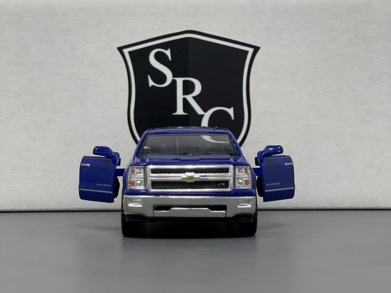 ①☆ Customize Chevy Tracking　　　　　【特典会員限定】 il_fullxfull.6190301754_95j7.jpg