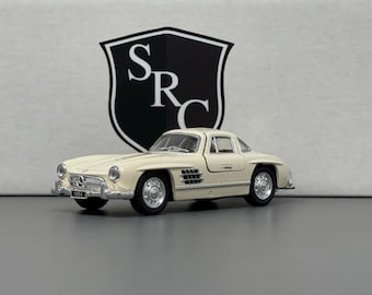 Mercedes-Benz 300SL - Kinsmart 1:36 Diecast