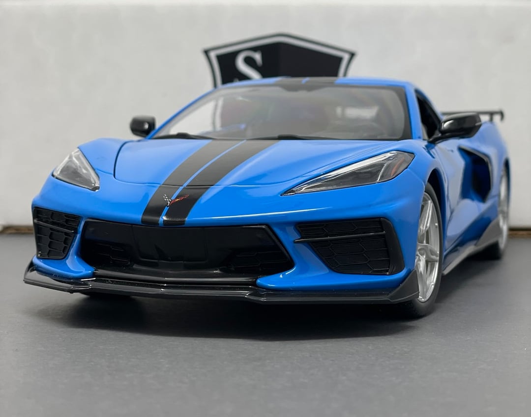 Chevrolet Corvette C8 Stingray Coupe Z51 - Maisto 1:18 Diecast - Etsy