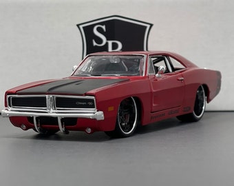 Dodge Charger R/T - Maisto 1:25 Diecast