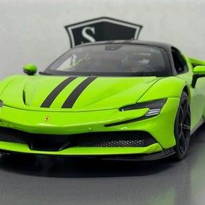 Ferrari SF90 Stradale - Maisto 1:18 Diecast