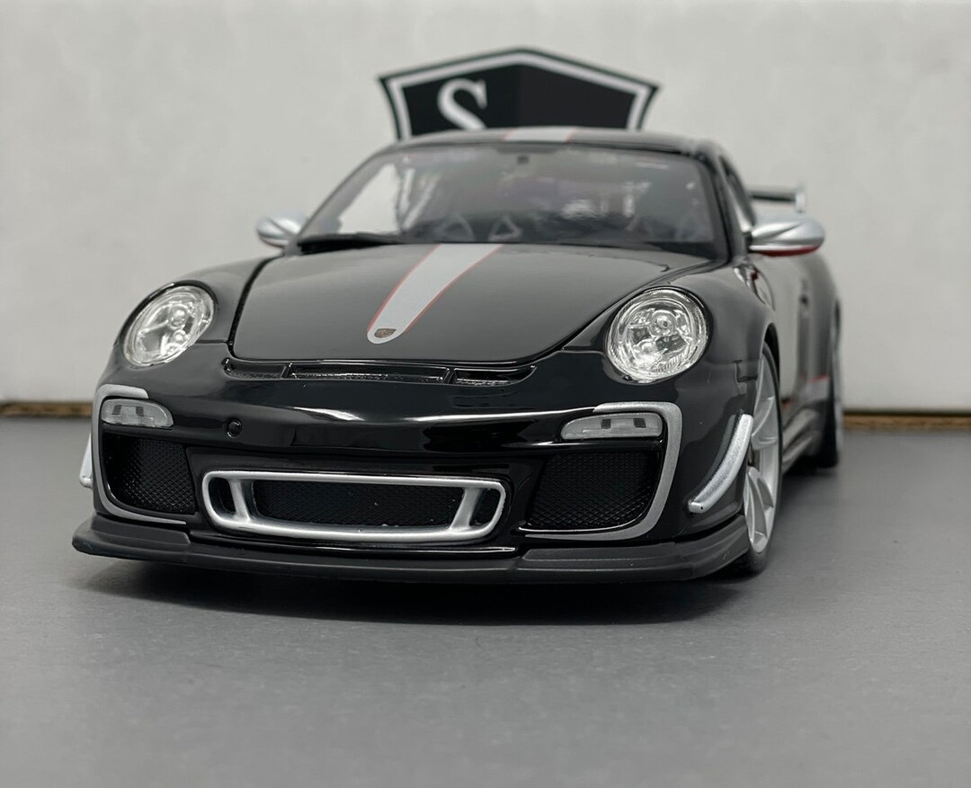 Porsche 911 GT3 RS 4.0 (997) - Maisto 1:18 Diecast - Etsy