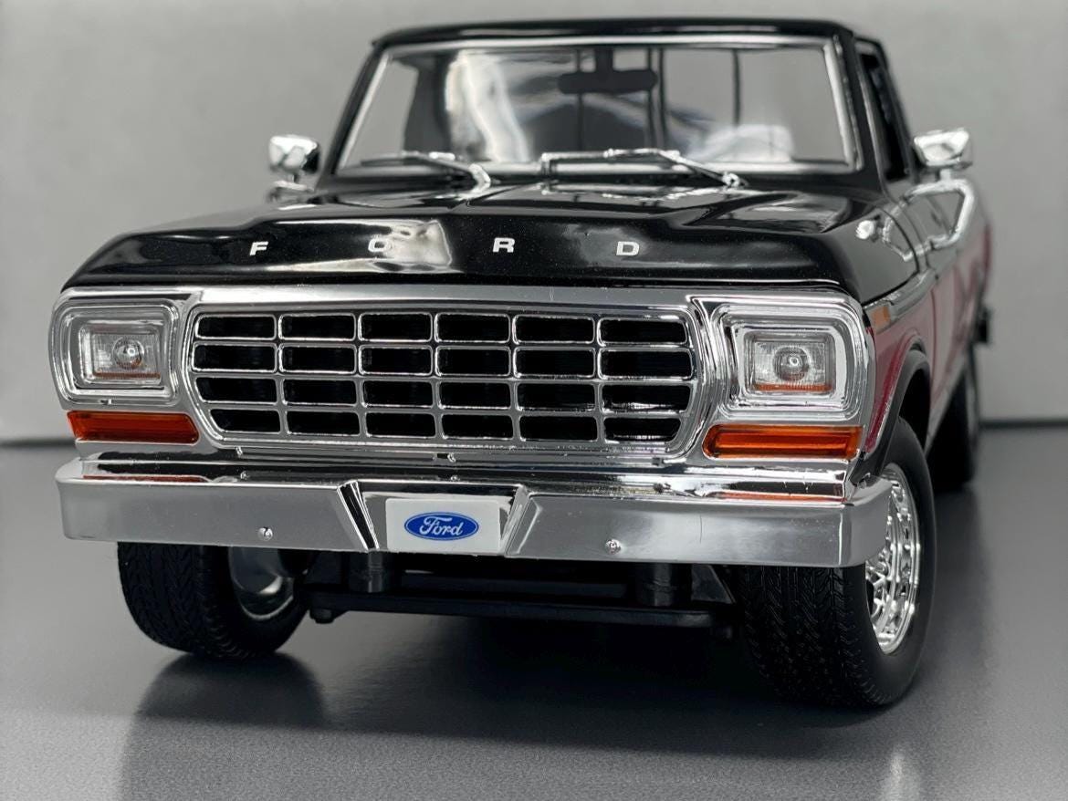 ワンオフカスタム 1/18 ToyZone フォード F-150 バハ1000 ワンオフカスタム 1/18 ToyZone フォード F-150 バハ1000 - メルカリ