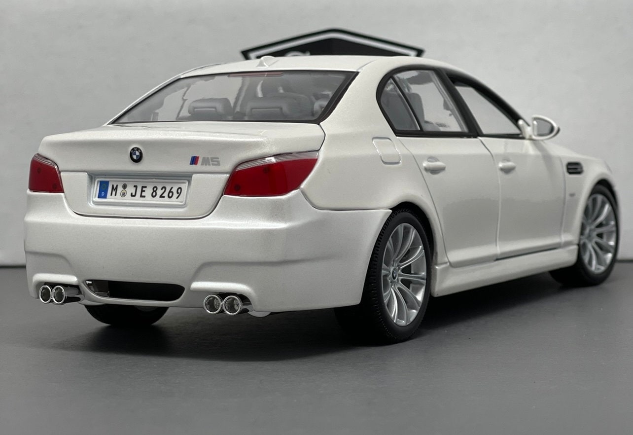 BMW M5 Maisto 1 18 Diecast Etsy