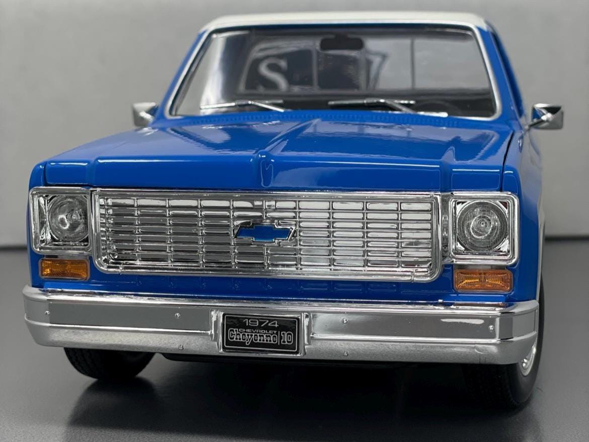 Chevrolet C10 Cheyenne Super - Maisto 1:18 Diecast - Etsy Canada