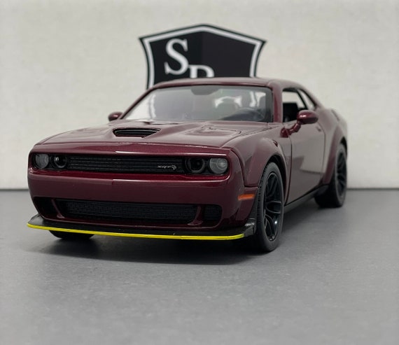 Dodge Challenger SRT Hellcat Widebody Motormax 1:24 Diecast - Etsy