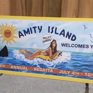 Gran cartel de Amity Island. Versión grafiti. Imagen fiel a la pantalla de Tiburón. DESCARGA DIGITAL INSTANTÁNEA. ¡La mejor copia disponible!