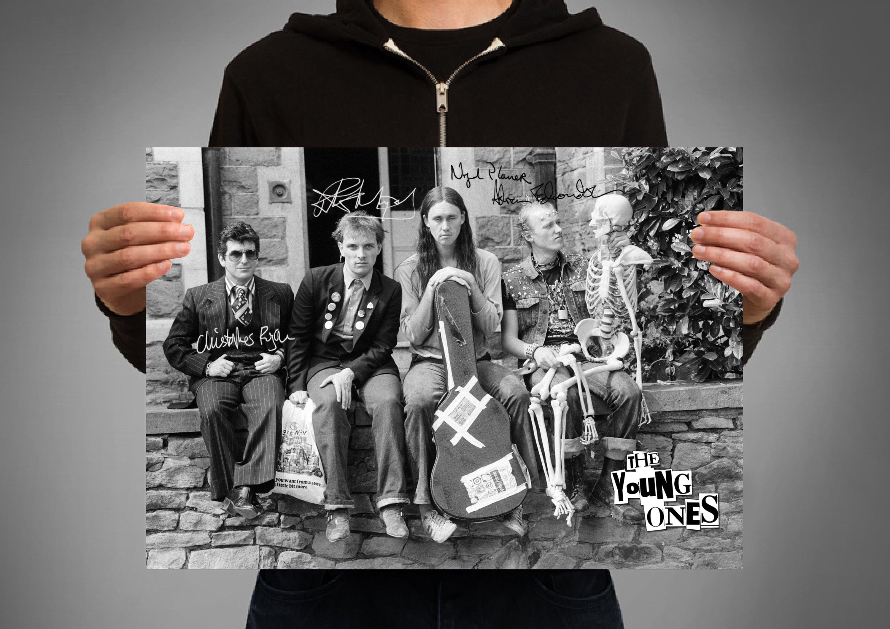 The Young Ones TV comedy A3 print - Rik Mayall Adrian Edmondson Nigel Planer Alexi Sayle. Production photo. Cast Signed photo reprint.