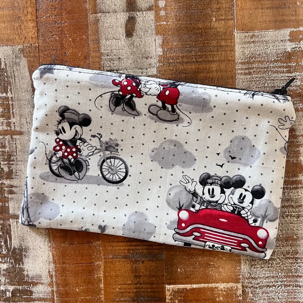 Mickey and Minnie Cotton Zipper Pouch | Cosmetic Bag | Make-Up Organizer | Zipper Bag | Travel Bag | Gift Idea