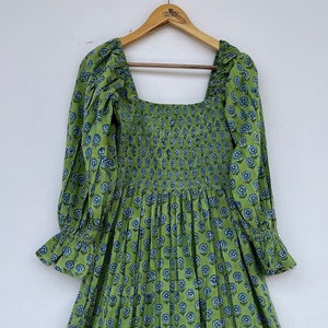 Zielona sukienka maxi z nadrukiem blokowym, długa, marszczona | bawełniana sukienka maxi | sukienka boho