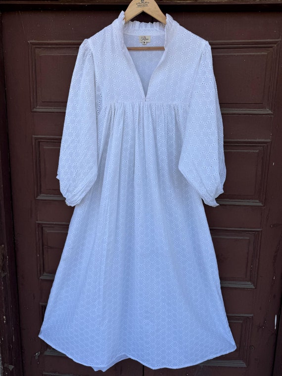 3 4 sleeve cotton maxi dress Eyelet White color:BLUE - NAVY elegant long prom dresses summer cotton dresses for ladies Randy Fenoli Strapless Basque Whether youre wandering through