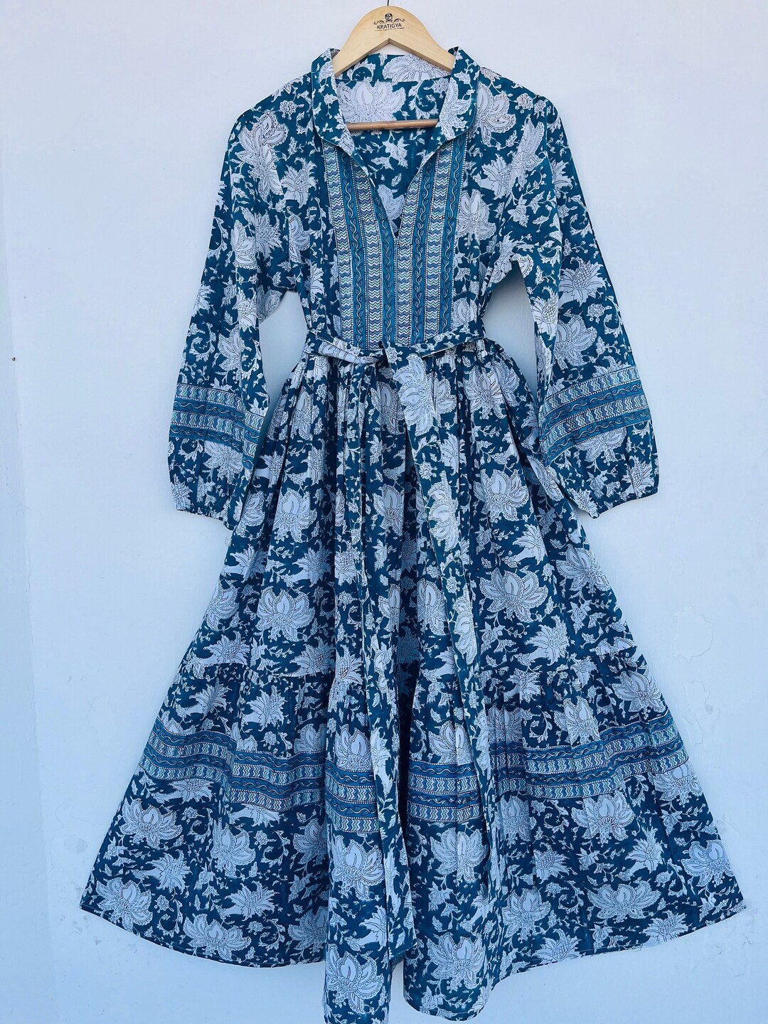 Women's Flower Handmade Maxi Dress Backless Bohemian Dresses main image 0