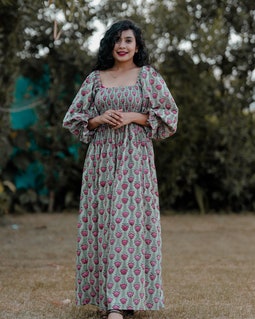 cute halter dresses Fall Natural Stripe Midi Dress | Women's Dead-Stock-Sale-Resort26 Zapaka Women Mermaid Black Color:Bubblegum Pink Long Fabric