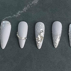 Light Grey with Silver and Rhinestone Accents Press On Nails