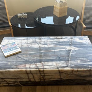 Mesa de centro de mármol natural: moderna mesa rectangular de lujo