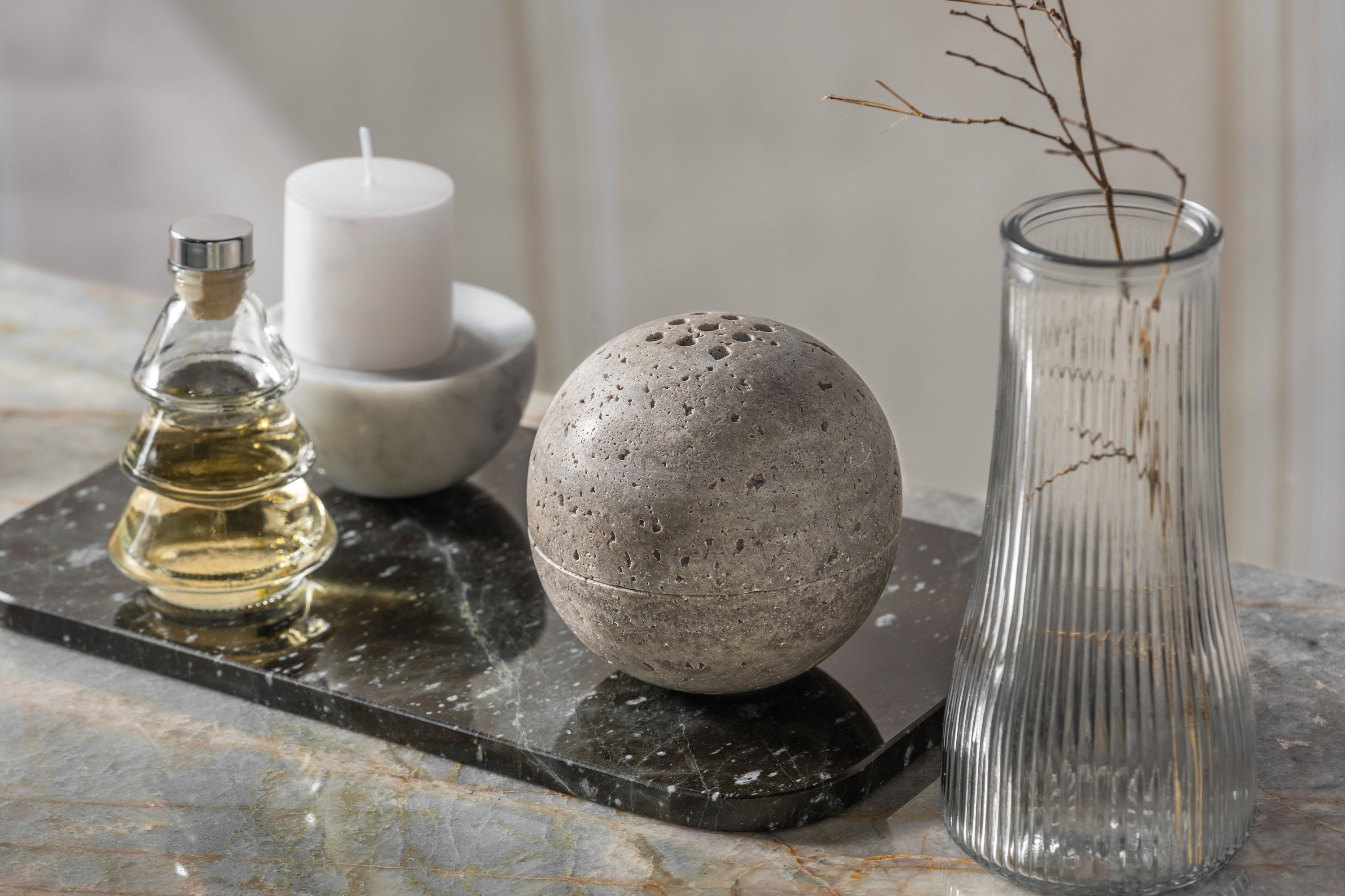 Bruciatore D'Incenso In Travertino Naturale Fatto A Mano - Sfera Per Yoga E Meditazione