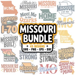 Könnte beinhalten: Eine Sammlung von Grafikdesigns mit Missouri-Thema. Die Designs enthalten Texte wie "Missouri Bundle", "Missouri Strong" und "Show-Me State of Mind" zusammen mit der Umrisslinie des Bundesstaates. Das Bundle enthält 45 Designs in SVG-, PNG-, EPS- und DXF-Formaten.