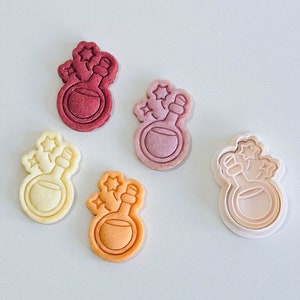Magic Potion Cookie Cutter | Halloween Potion Cookie Cutter Stamp Set | Witch Magic Potion Fondant Molds | 3D Printed
