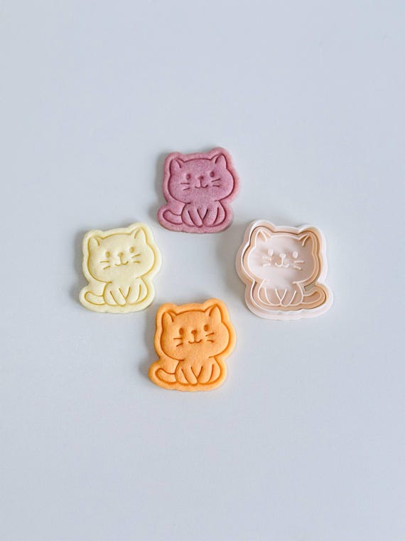 Cat Cookie Cutter | Adorable Kitten Biscuit Mold | Animal Theme Baking Tool | Fondant and Dough Craft Cutter | Custom Pet Treat Stamp