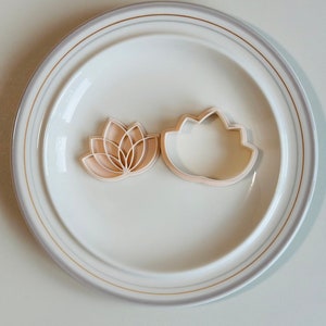 Lotus Flower Cookie Cutter - Spring Floral Cookie Cutter Stamp Set | Boho Flower Fondant Molds | 3D Printed image 6