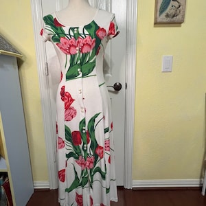 Floral Ribbed Knit Midi Dress