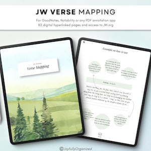 Peut inclure: Deux tablettes affichant un planificateur numérique JW Verse Mapping. L'écran de gauche montre un paysage à l'aquarelle de collines vertes et de pins avec le titre Verse Mapping. L'écran de droite montre une page d'exemple avec des notes manuscrites.