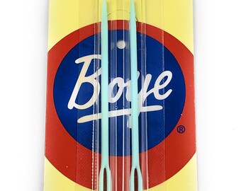 Boye Children's Plastic Needles for #5 Mesh Canvas