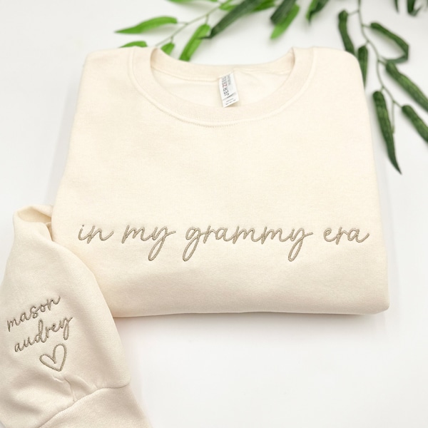 Sudadera personalizada bordada "En mi época de abuela": Nombres personalizados de los nietos