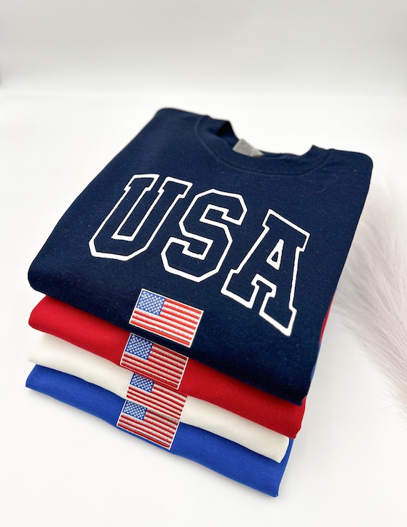 Embroidered USA Flag Sweatshirt: Patriotic 4th of July Hoodie