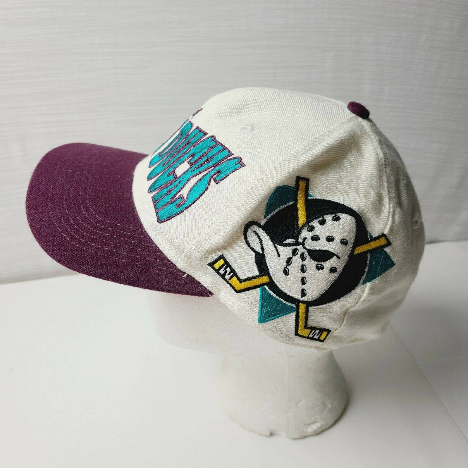 Anaheim Mighty Ducks Vintage Logo 7 Spell Out Snapback Cap Hat - NWT