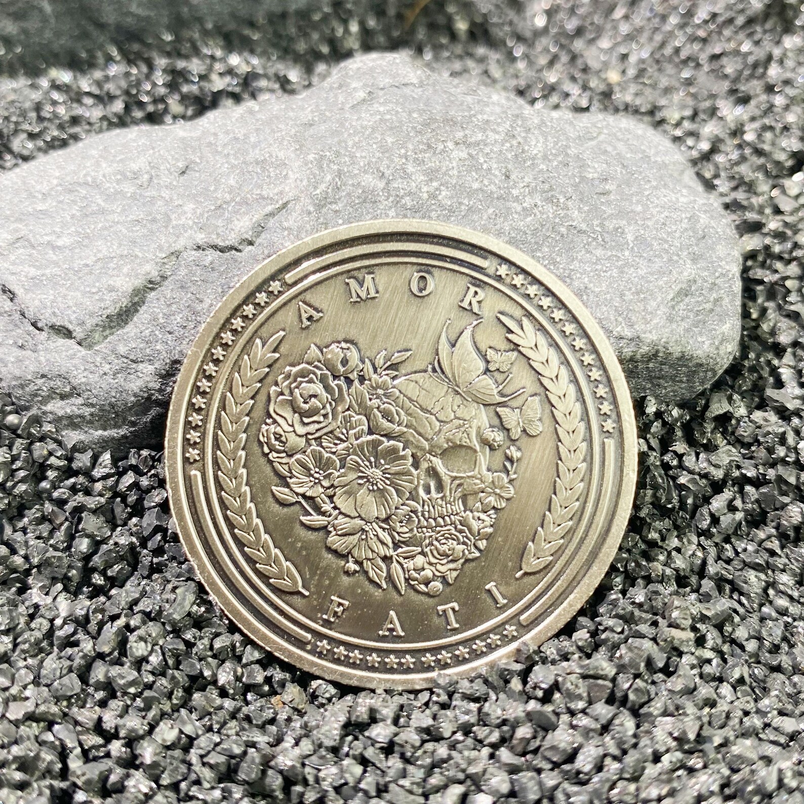 thumbnail image 2 of Amor Fati Memento Vivere 3D Skull Challenge Coin – Stoic Practice Gift, Zinc Alloy, Red Copper Plated 2 of 6