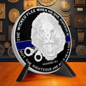 Police Challenge  Coin - Thin Blue Line Lives Matter Law Enforcement Challenge Coin - Police Officer Gifts for Him/ Her/ Son/ Dad/ Husbands